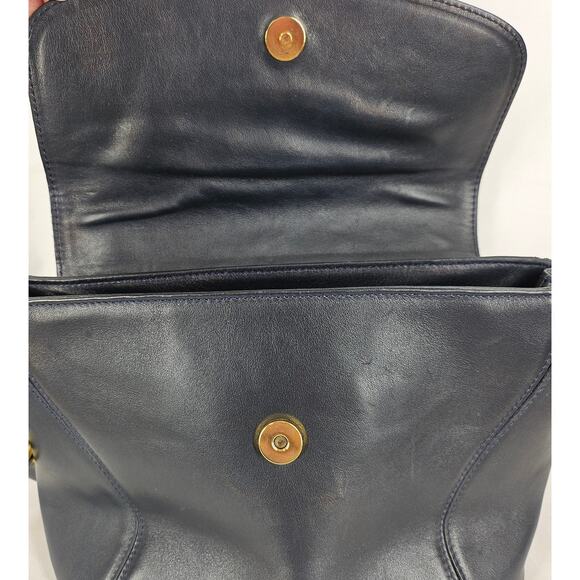 LANCEL VINTAGE BLACK LEATHER SHOULDER BAG – FRONT FLAP – MADE IN ITALY 10"x8"x4" - Picture 6 of 16